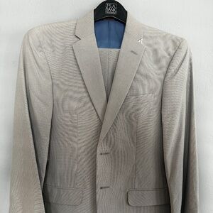 NWT Jos. A. Bank Light Grey Slim Fit Cotton Suit - 36S/30S